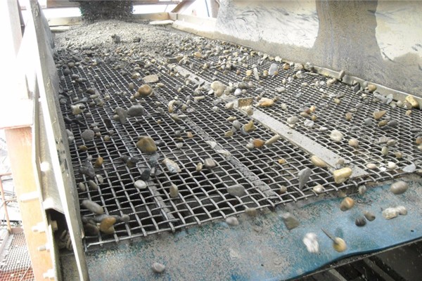 ضد خوردگی 304L فولاد ضد زنگ مش سیم چین دار 100 میکرون 12.7 میلی متر سوراخ سنگین 9